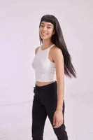 Tricou damă SF Clothing Cropped Top personalizat, pe model
