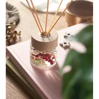 Difuzor cu aromă de vanilie personalizat, în context