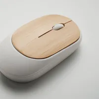 Mouse fără fir din bambus personalizat, vedere detaliu