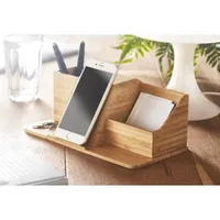 Încărcător wireless  15W personalizat, în context
