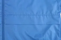 Jachetă unisex SOL'S Surf Water Repellent Windbreaker personalizată, pe model
