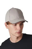 Șapcă K-UP With Contrasting Sandwich Peak 6 Panels personalizată, pe model