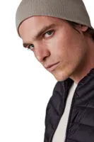 Căciulă K-UP Knitted Beanie personalizată, pe model