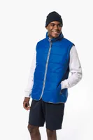 Vestă unisex Kariban Quilted Bodywarmer personalizată, pe model