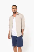 Pantaloni scurți bărbați Kariban Chino Bermuda Shorts personalizați, pe model