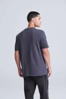 Tricou unisex AWDis 180 T personalizat, pe model