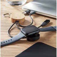 Breloc cu cablu 4 în 1 60W personalizat, în context