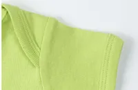 Body bebeluși SOL'S Bambino Bodysuit personalizat, pe model