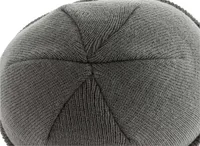 Căciulă SOL'S Pittsburgh Solid-colour Beanie With Cuffed Design personalizată, pe model