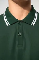 Tricou polo bărbați Kariban Short-sleeved Poloshirt With Contrasting Piping personalizat, pe model