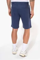 Pantaloni scurți bărbați Kariban Chino Bermuda Shorts personalizați, pe model