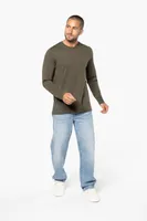 Tricou cu mânecă lungă bărbați Kariban Crew Neck personalizat, pe model