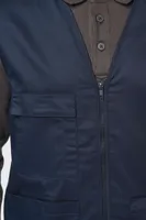 Vestă unisex Designed To Work Polycotton Multi-pocket Vest personalizată, pe model
