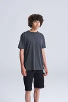 Tricou unisex Just Ts Washed T personalizat, pe model