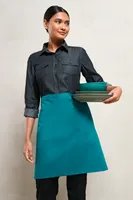 Șorț Premier Colours Collection Mid Length personalizat, pe model