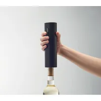 Desfăcător electric sticle vin personalizat, vedere detaliu