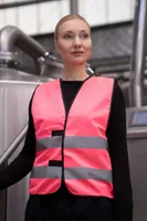 Vestă unisex Korntex Functional Vest Dortmund personalizată, pe model