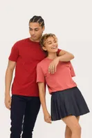 Tricou unisex SOL'S Legend personalizat, pe model