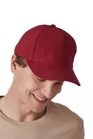 Șapcă K-UP Okeotex Certified 5 Panels personalizată, pe model