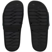 unisex Proact Sliders personalizat, pe model