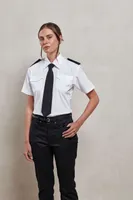 Cămașă damă Premier Short Sleeve Pilot personalizată, pe model