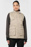 Vestă unisex Designed To Work Padded Multi-pocket Polycotton Vest personalizată, pe model