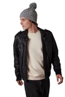 Căciulă K-UP Knitted Beanie personalizată, pe model