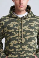 Hanorac unisex Just Hoods Camo personalizat, pe model