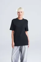 Tricou unisex AWDis 180 T personalizat, pe model