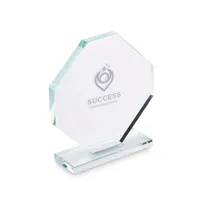 Trofeu din cristal personalizat, vedere zona de personalizare
