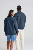 Bluză unisex Just Hoods Signature Heavyweight Sweat personalizată, pe model