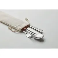 Set de tacâmuri personalizat, vedere detaliu