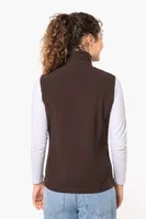Vestă softshell damă Kariban Softshell Bodywarmer personalizată, pe model