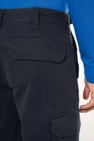 Pantaloni scurți bărbați Kariban Multipocket Bermuda Shorts personalizați, pe model