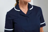Premier ‘vitality Healthcare Tunic personalizat, pe model