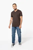 Tricou bărbați Kariban Short-sleeved V-neck personalizat, pe model