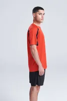 Articol sport Just Cool Contrast Cool T personalizat, pe model