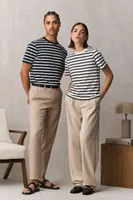 Tricou unisex SOL'S Legend personalizat, pe model