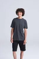 Tricou unisex Just Ts Washed T personalizat, pe model