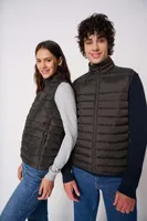 Vestă bărbați iDeal Basic Padded Bodywarmer personalizată, pe model