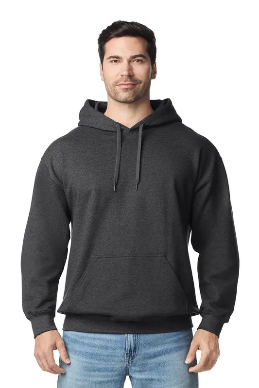 Hanorac unisex Gildan Softstyle™ Midweight Fleece Adult personalizat, pe model