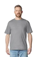 Tricou unisex Gildan Softstyle™ Midweight Adult personalizat, pe model
