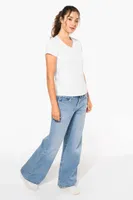 Tricou damă Kariban Short-sleeved V-neck personalizat, pe model