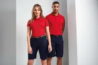 Pantaloni scurți damă Premier Performance Chino Shorts personalizați, pe model