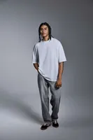 Tricou unisex Anthem Distortion Washed personalizat, pe model