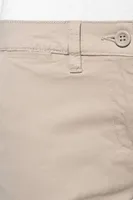 Pantaloni scurți damă Kariban Chino Bermuda Shorts personalizați, pe model