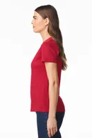 Tricou damă Gildan Softstyle™ V-neck personalizat, pe model