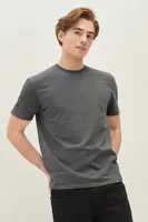 Tricou unisex Gildan Softstyle™ Adult personalizat, pe model