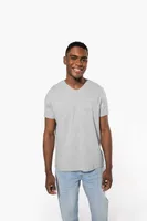 Tricou bărbați Kariban Short-sleeved V-neck personalizat, pe model