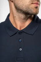 Tricou polo unisex Kariban Piqué personalizat, pe model
